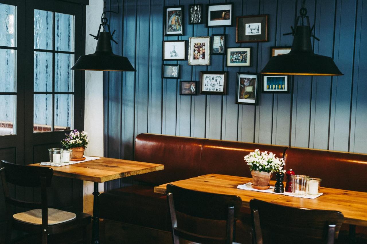 Gasthaus & Hotel Bischoff โรดเกา ภายนอก รูปภาพ